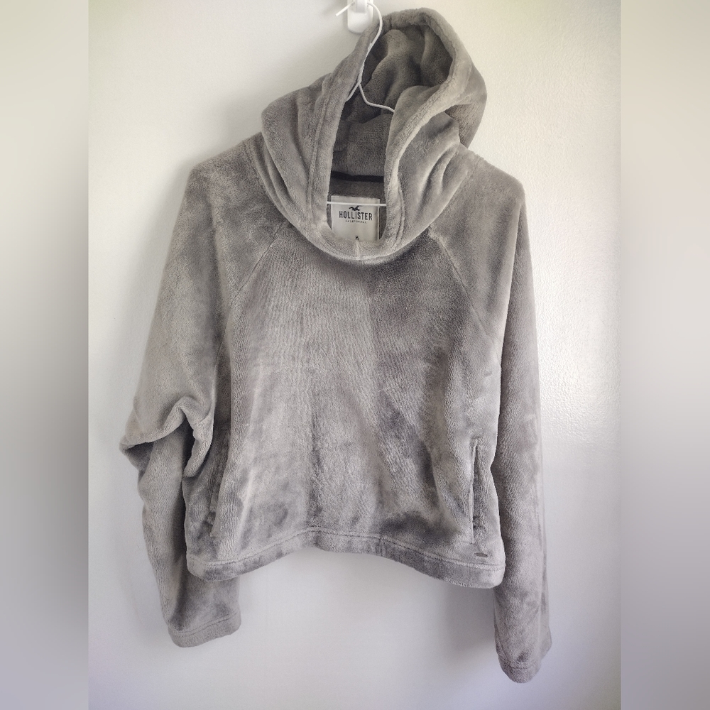 Hollister hoodie